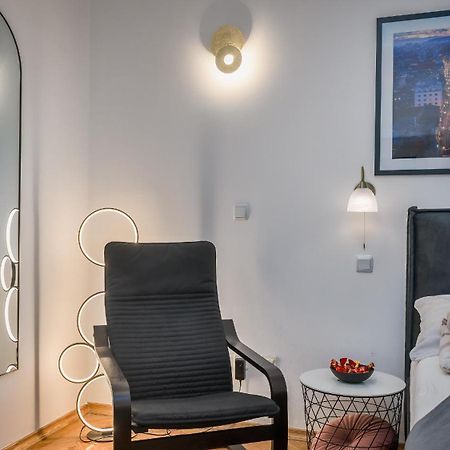 Iva'S Central Apartment Ζάγκρεμπ Εξωτερικό φωτογραφία